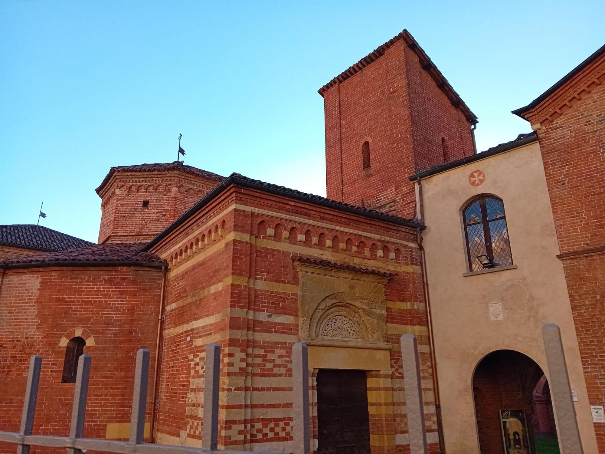 Petite Maison Asti Exteriör bild